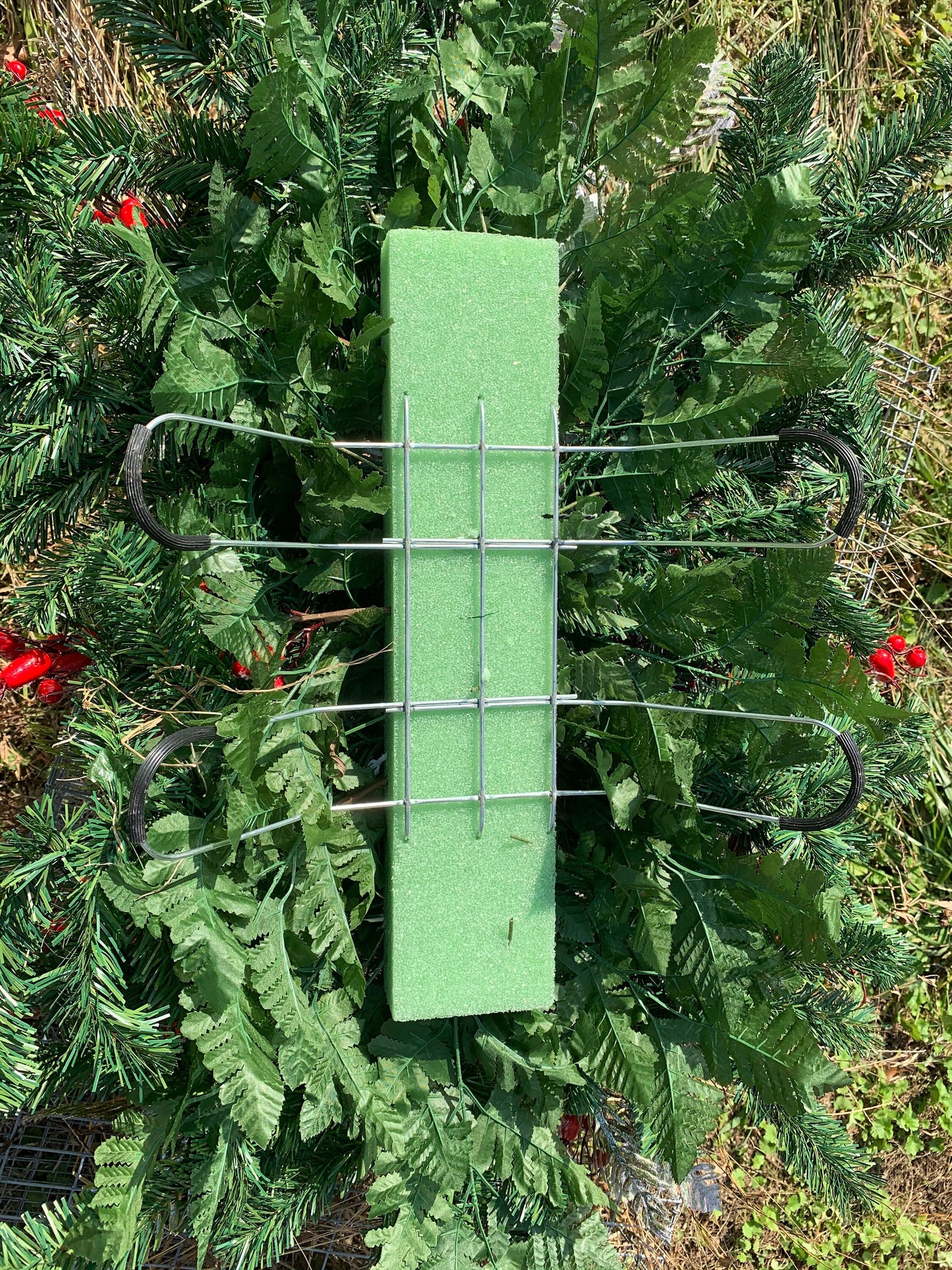 Winter Grave Blankets • CUSTOMIZABLE • Extra Large , Large , Small Grave Blankets , GRAVESITE Blanket  • Christmas Grave Blanket • Ground