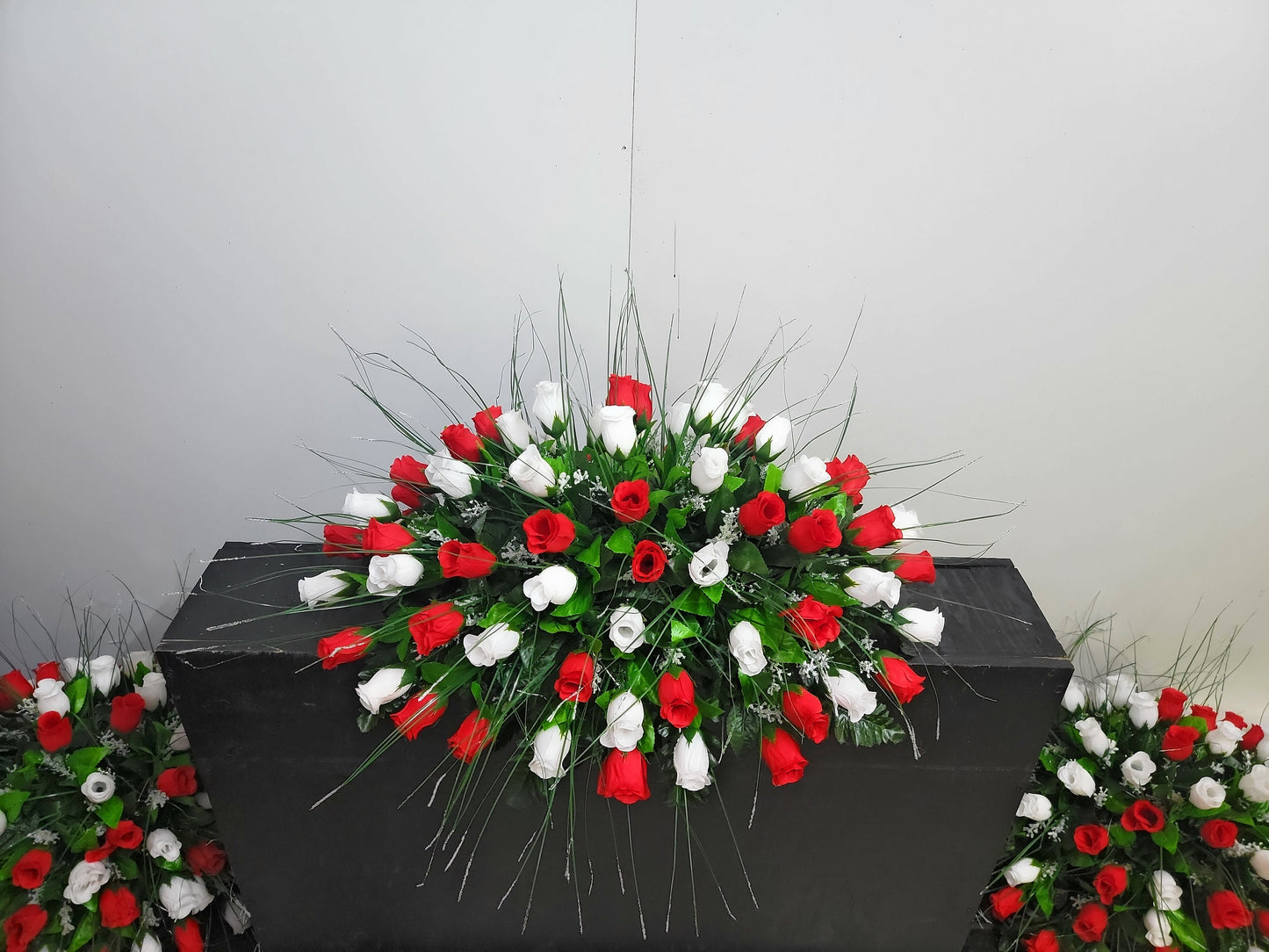 Cemetery Flowers Saddle,  Christmas Cemetery Saddle,  Red and  White Roses