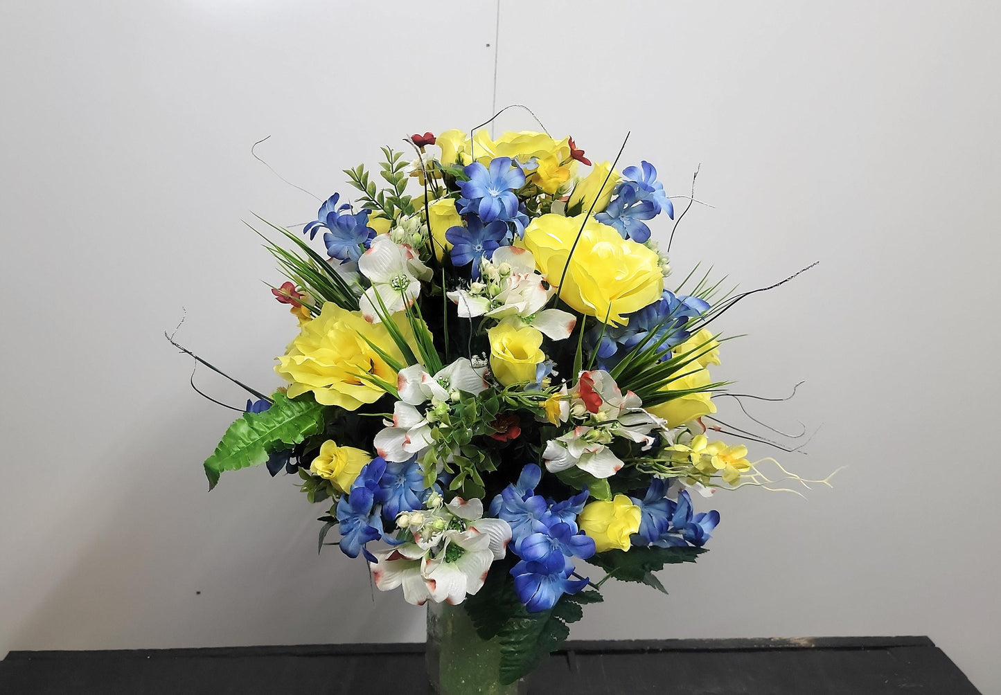 Yellow Roses Wildflower Cemetery Flowers Vase Cone for 3-inch Grave Vase red blue yellow Cemetery Vase Flower Spring Cemetery Flowers