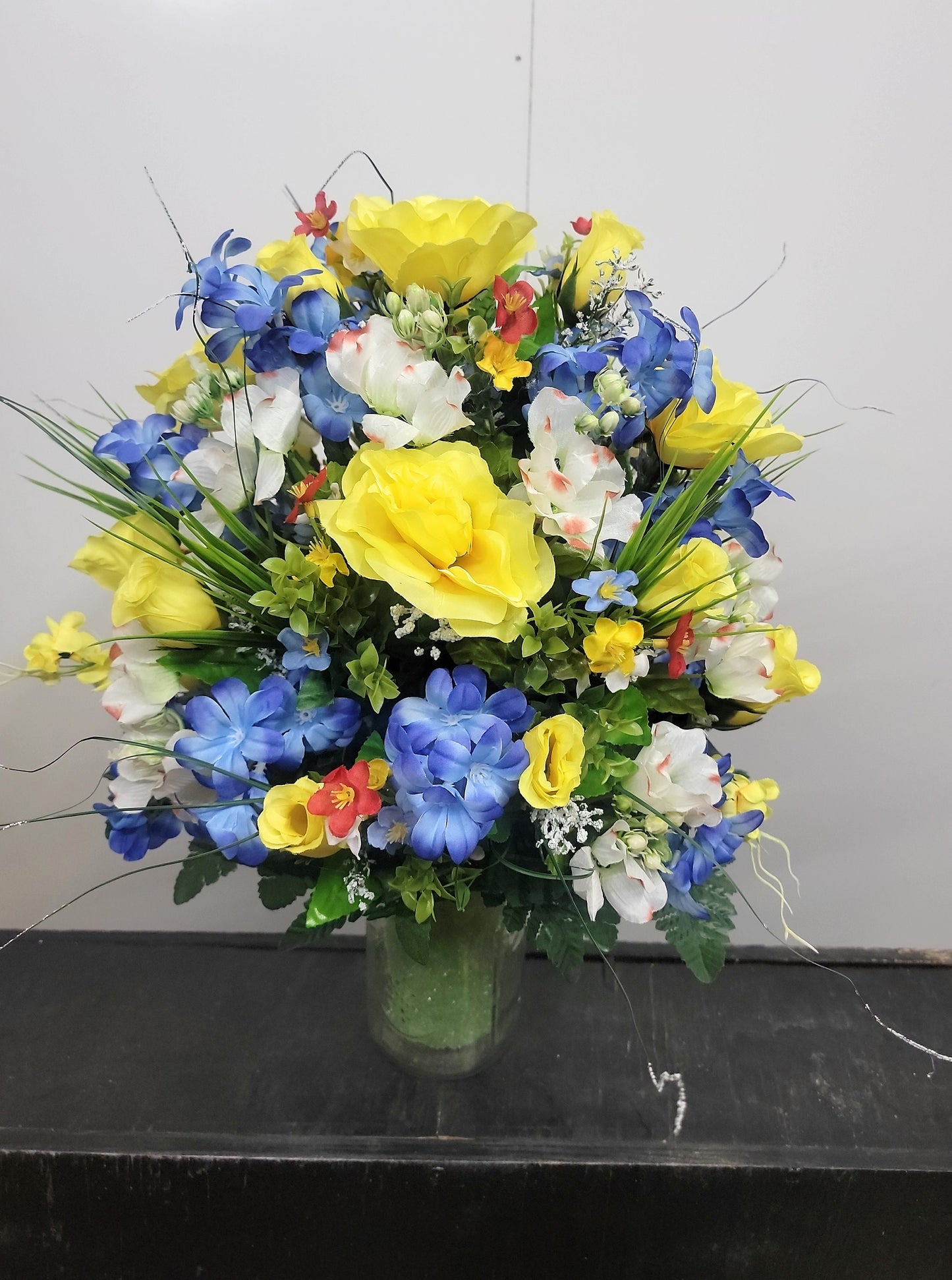 Yellow Roses Wildflower Cemetery Flowers Vase Cone for 3-inch Grave Vase red blue yellow Cemetery Vase Flower Spring Cemetery Flowers