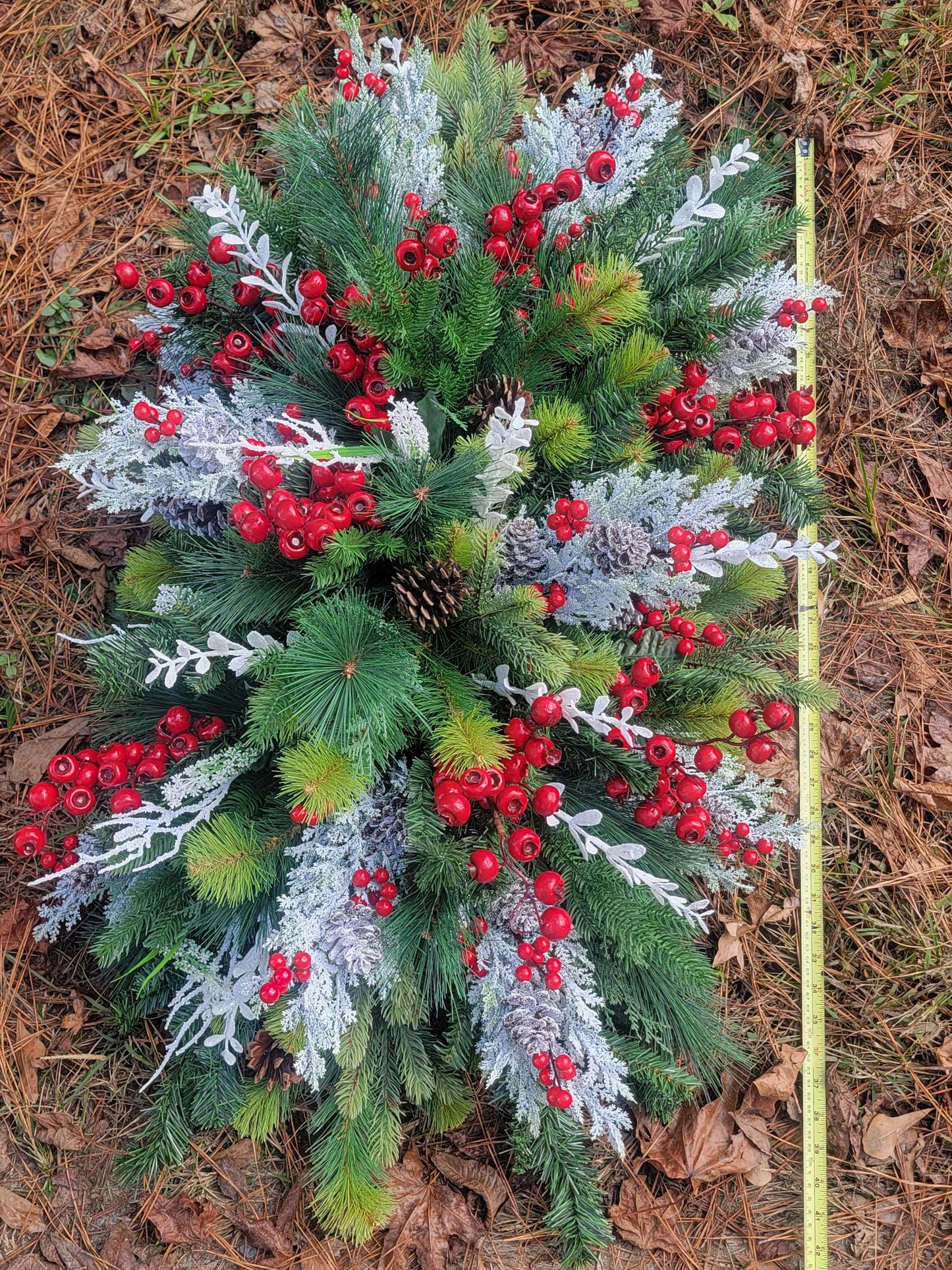 Winter Grave Blankets • CUSTOMIZABLE • Extra Large , Large , Small Grave Blankets , GRAVESITE Blanket  • Christmas Grave Blanket • Ground