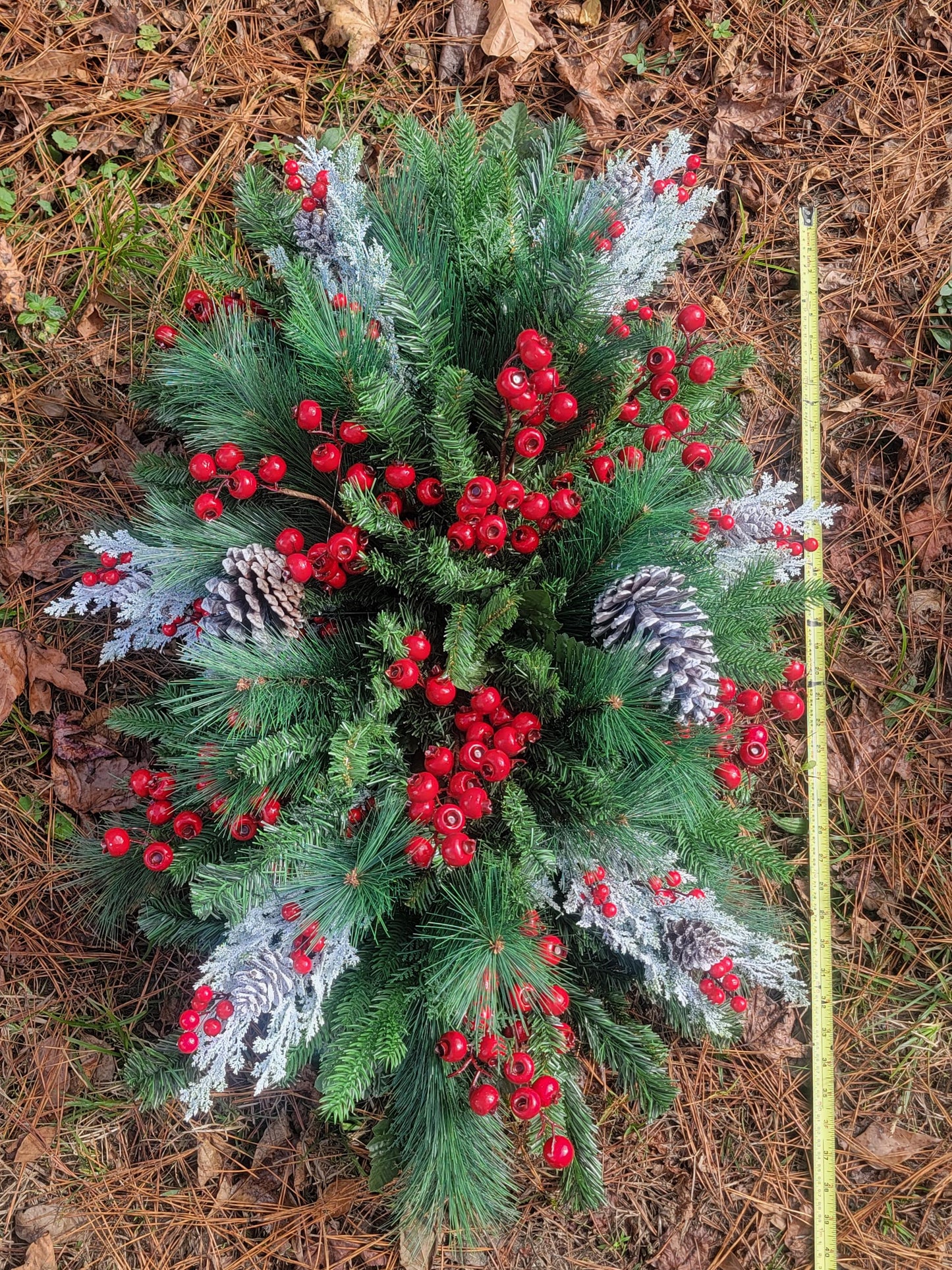 Winter Grave Blankets • CUSTOMIZABLE • Extra Large , Large , Small Grave Blankets , GRAVESITE Blanket  • Christmas Grave Blanket • Ground